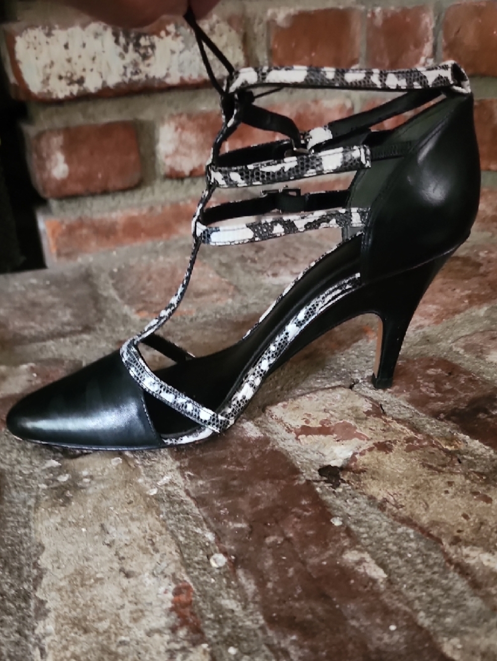 10 Crosby Derek Lam Black Leather Strappy Heels Snake Print Pointed Toe Pumps - Picture 2 of 8
